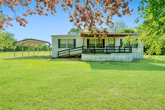 $129,900 | 704 County Road 1416, Bogata, TX 75417