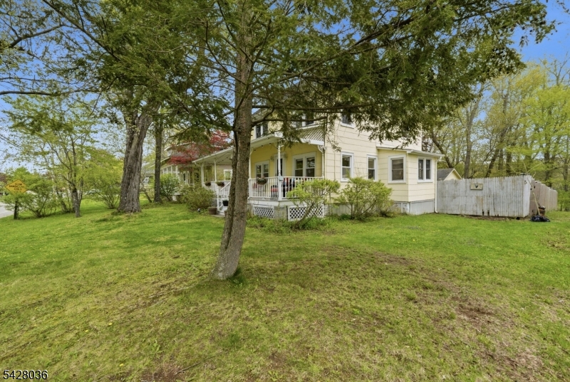 113 East Shore Culver Road Branchville, NJ 07826 - Photo 7 of 35