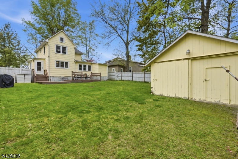 113 East Shore Culver Road Branchville, NJ 07826 - Photo 8 of 35