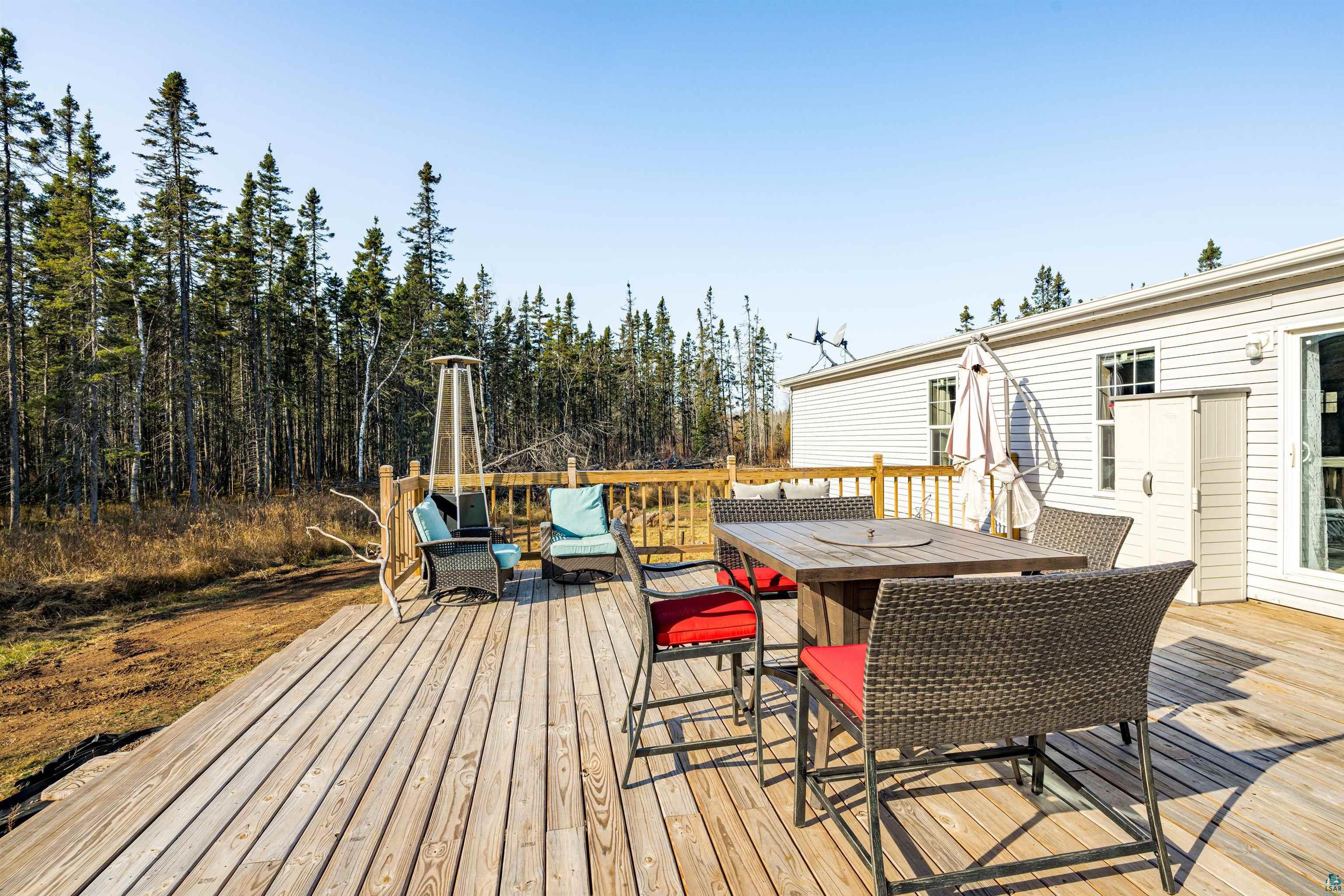 5562 Lavaque Road Duluth, MN 55803 - Photo 3 of 28 View of wooden deck