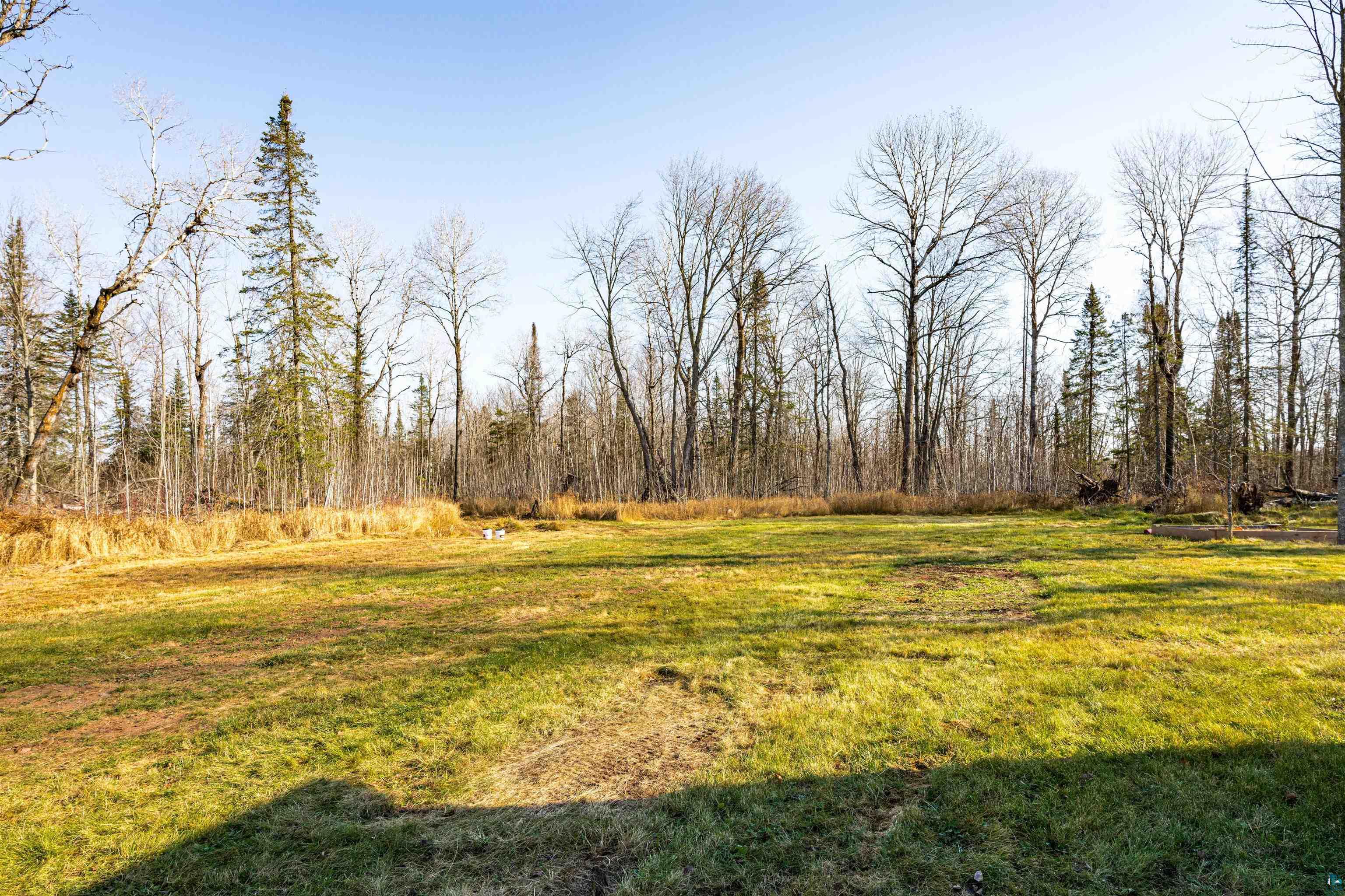 5562 Lavaque Road Duluth, MN 55803 - Photo 5 of 28 View of yard