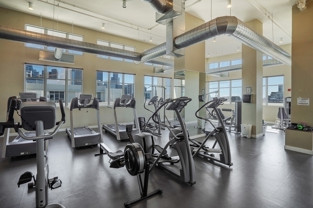 901 West Madison Street, Unit 408 Chicago, IL 60607 - Photo 14 of 16