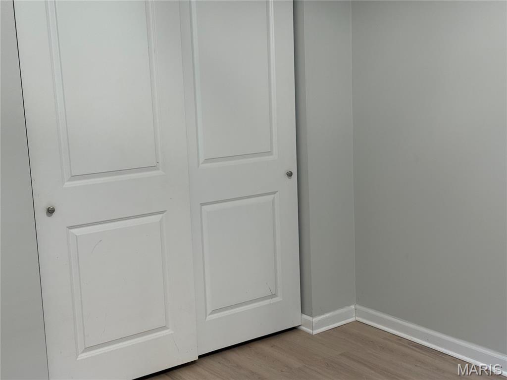 950 East Rue De La Banque, Unit L6 Creve Coeur, MO 63141 - Photo 10 of 25