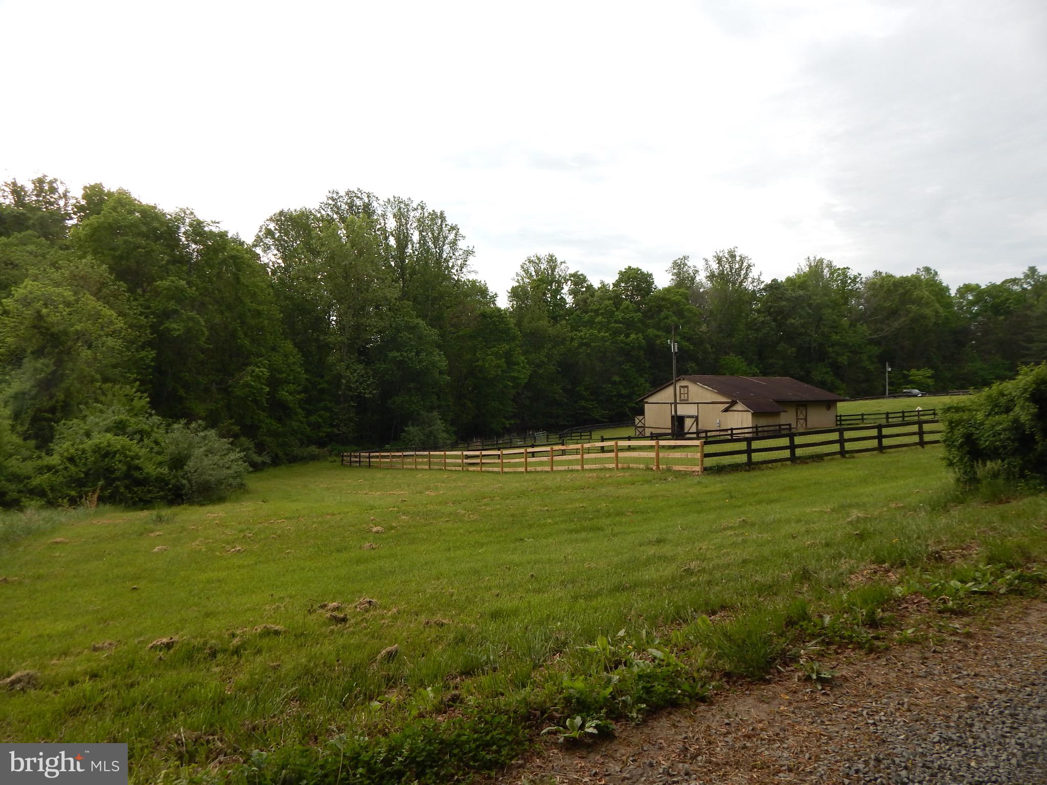 7633 Riverside Farm Road Marshall, VA 20115 - Photo 17 of 38 Gallery Image 17