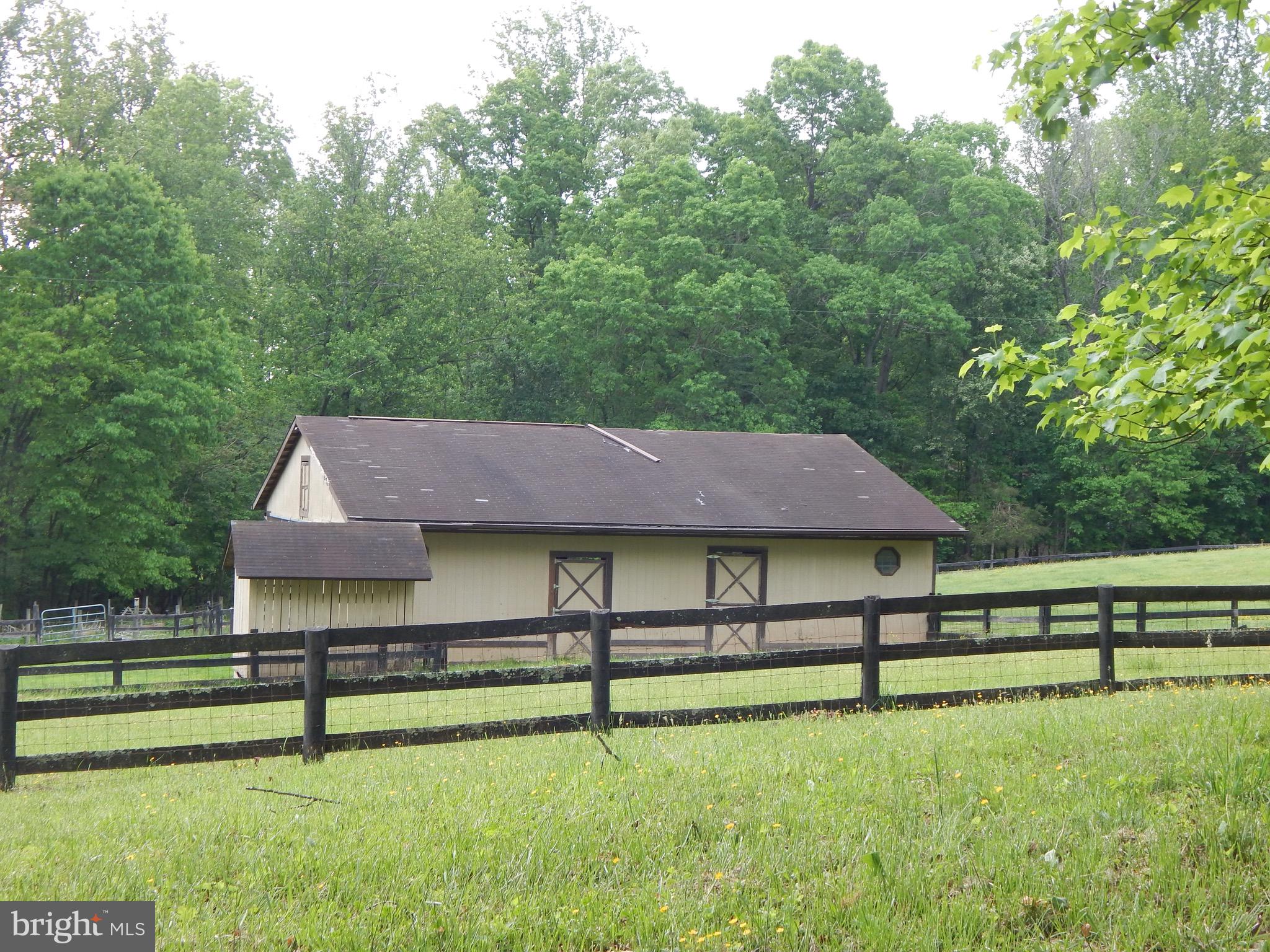 7633 Riverside Farm Road Marshall, VA 20115 - Photo 18 of 38 Gallery Image 18