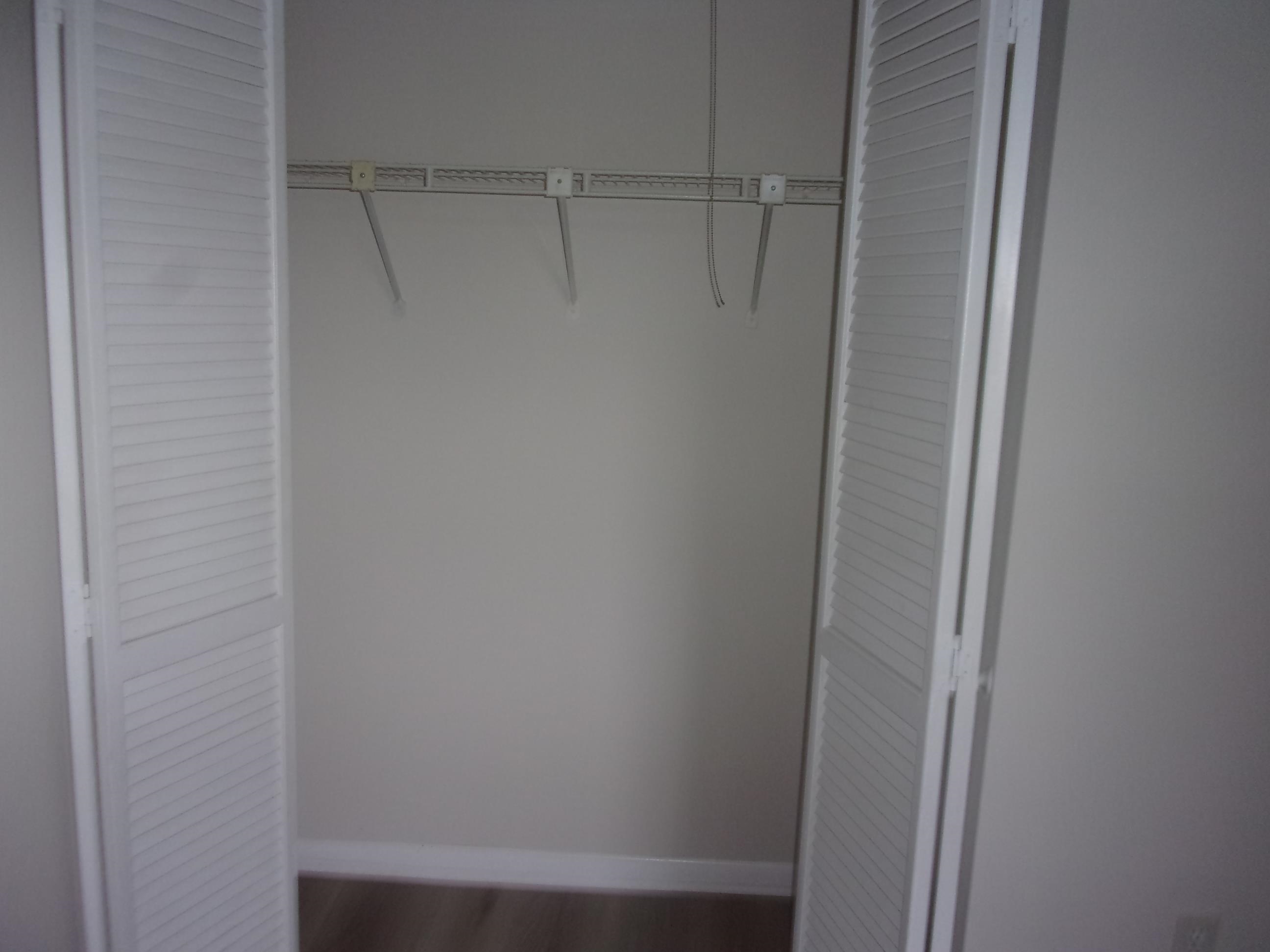 700 West Pope Road St. Augustine, FL 32080 - Photo 28 of 32 a view of closet