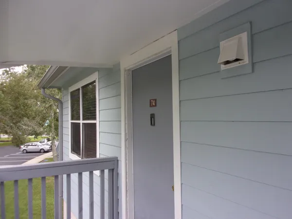 $1,425 | 700 West Pope Road, St. Augustine, FL 32080