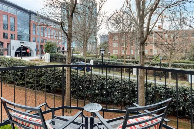 $2,400 | 2840 Peachtree Road Northwest, Unit 301, Atlanta, GA 30305