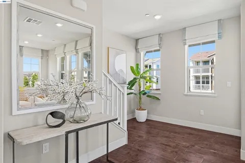 $999,000 | 8625 Seawind Way, Newark, CA 94560