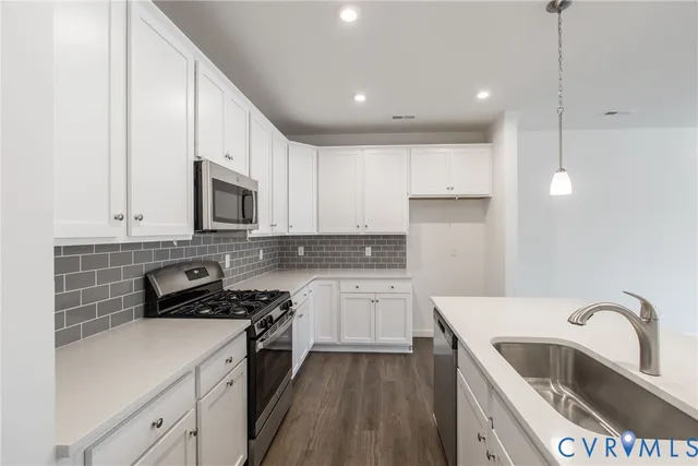 $452,535 | 12220 Marsett Court, Unit 202, Glen Allen, VA 23059