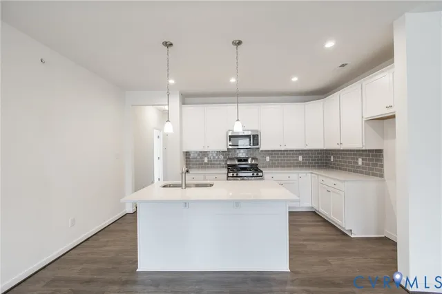 $452,535 | 12220 Marsett Court, Unit 202, Glen Allen, VA 23059