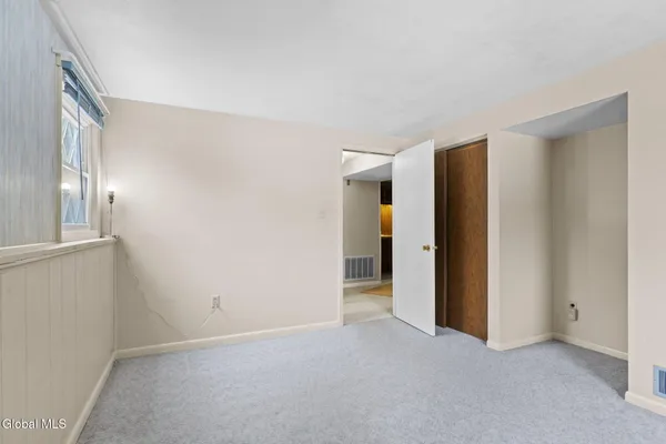 $380,000 | 1041 Gates Drive, Schenectady, NY 12306