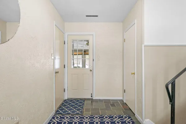 $380,000 | 1041 Gates Drive, Schenectady, NY 12306