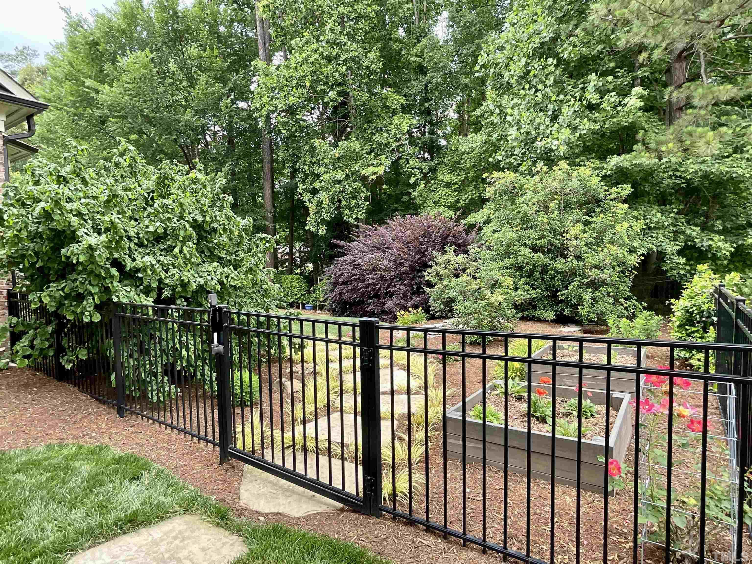 4300 Dula Street Durham, NC 27705 - Photo 33 of 42