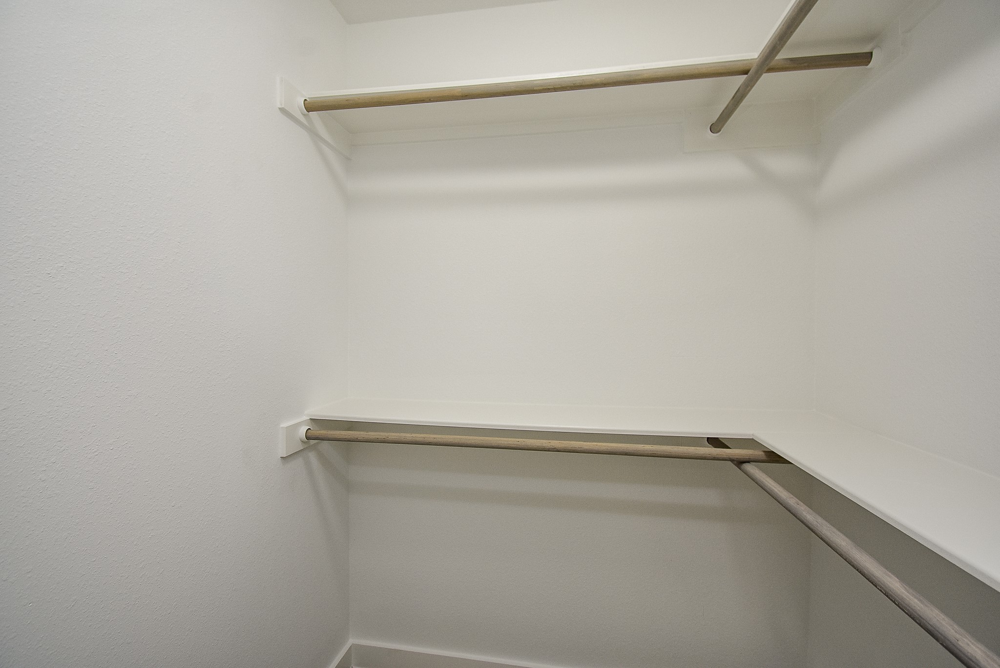 6522 De Priest Street, Unit B Houston, TX 77091 - Photo 15 of 22 Bedroom #1 closet