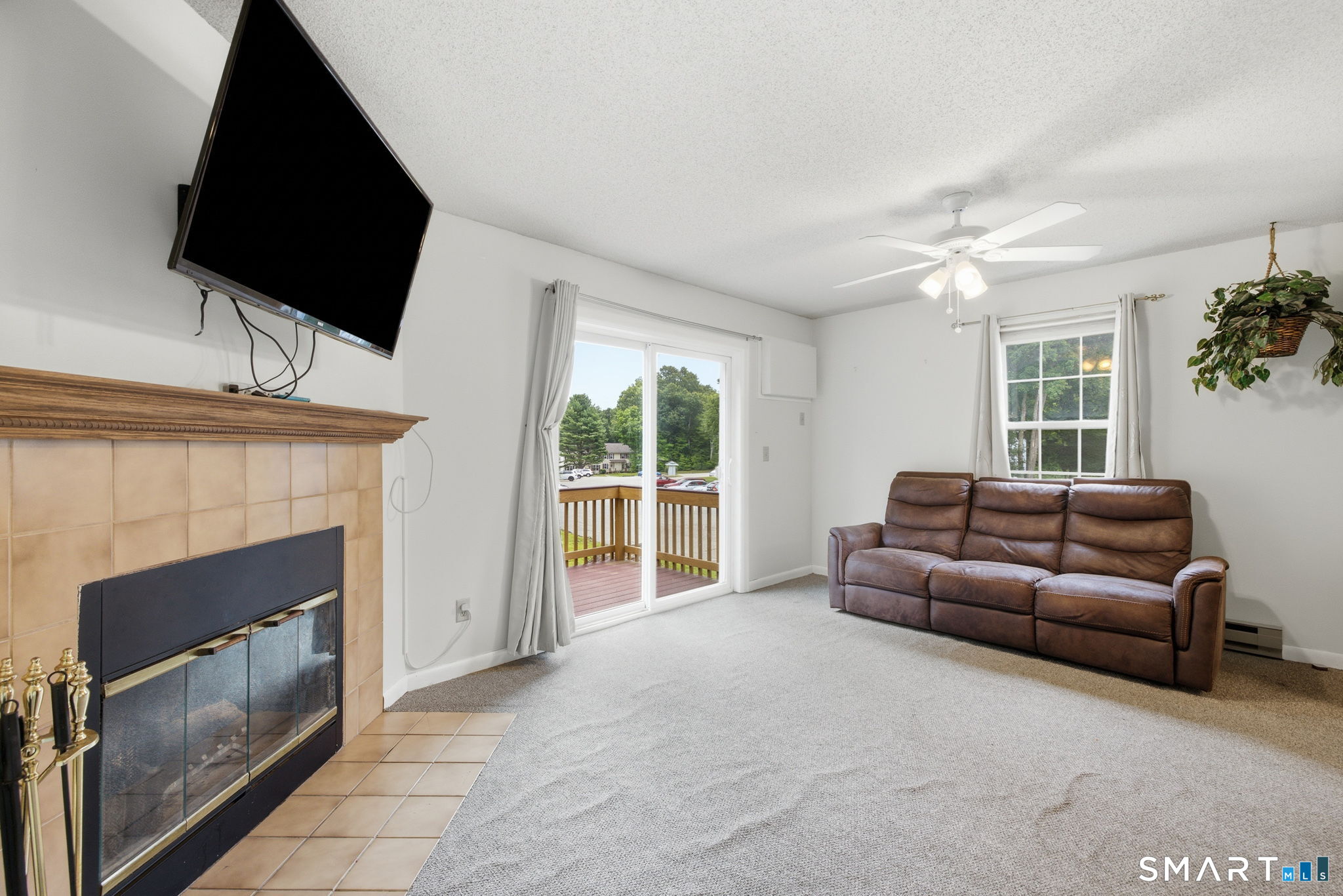 745 Merrow Road, Unit 162 Coventry, CT 06238 - Photo 13 of 35 Gallery Image 13