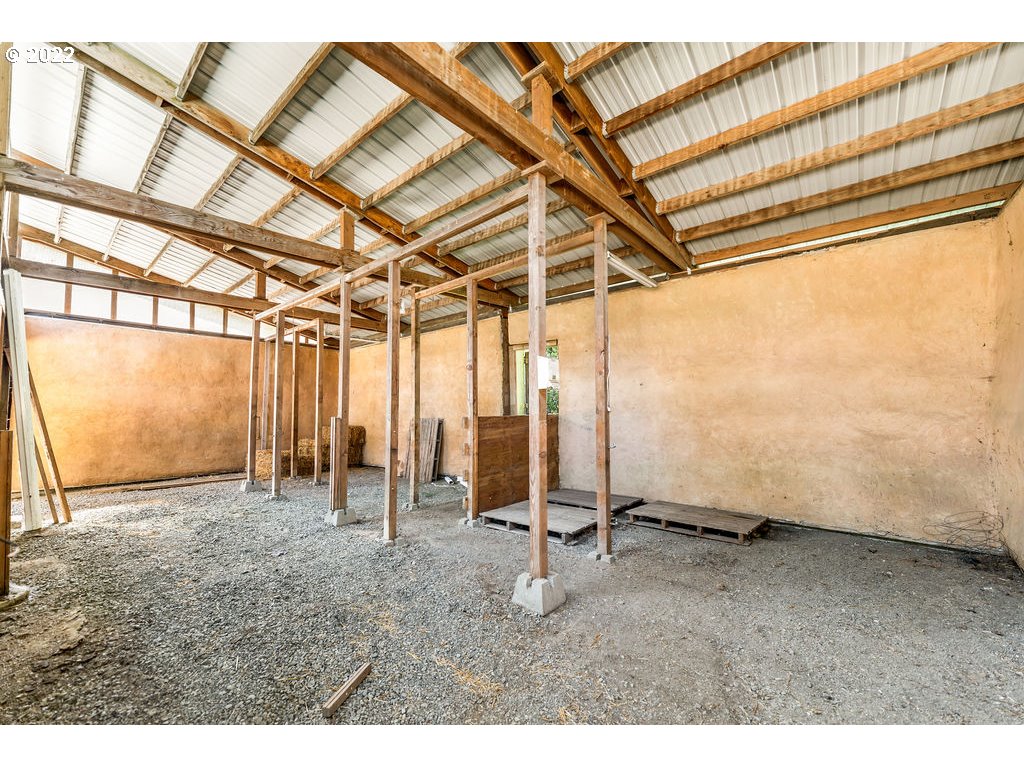 19111 Southeast Langensand Road Sandy, OR 97055 - Photo 25 of 31 a view of an empty room