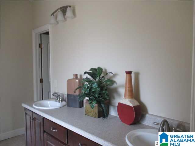 1869 Parc Ridge Circle Warrior, AL 35180 - Photo 11 of 23 Gallery Image 11