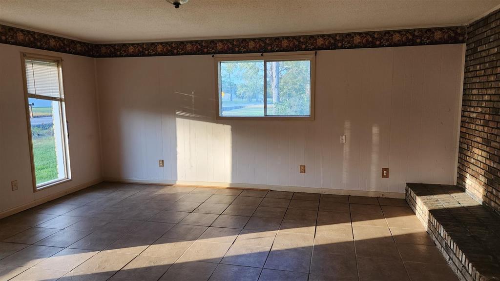 2445 Lafleur Road Lake Charles, LA 70615 - Photo 4 of 13