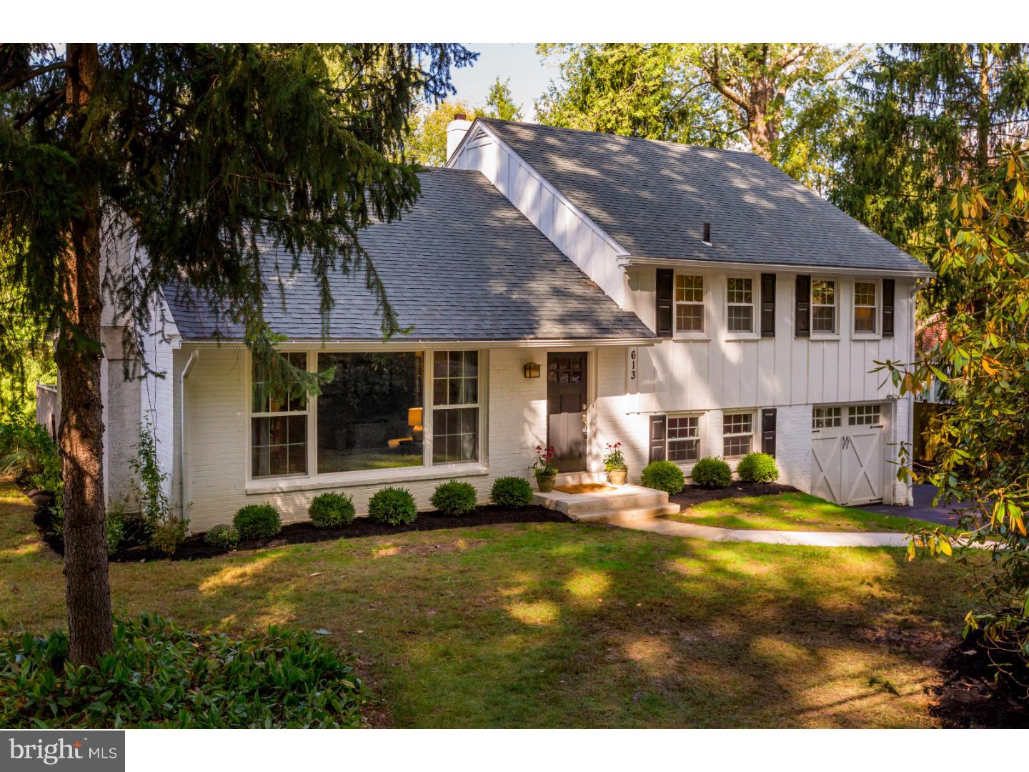 613 Pugh Road Wayne, PA 19087 - Photo 2 of 25 Exterior Front