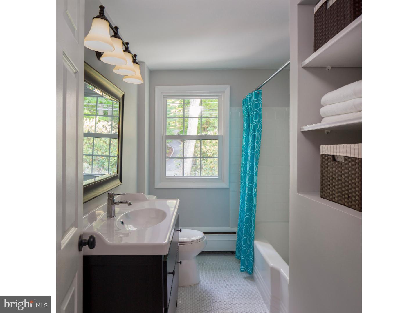 613 Pugh Road Wayne, PA 19087 - Photo 15 of 25 Bathroom