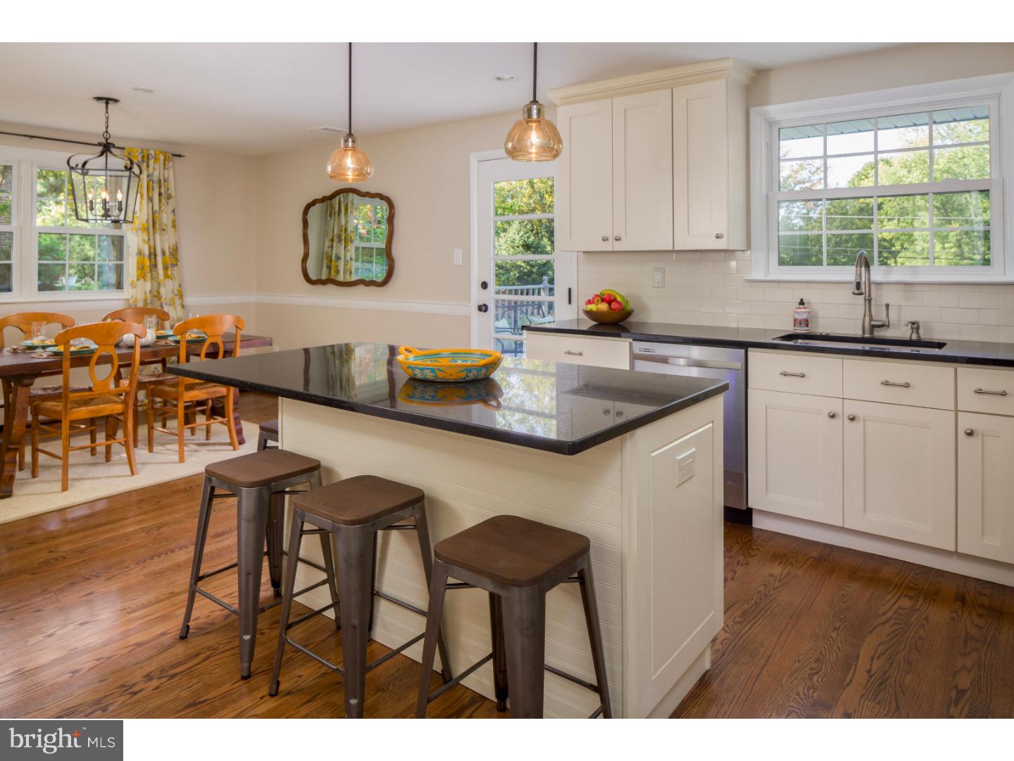 613 Pugh Road Wayne, PA 19087 - Photo 6 of 25 Kitchen