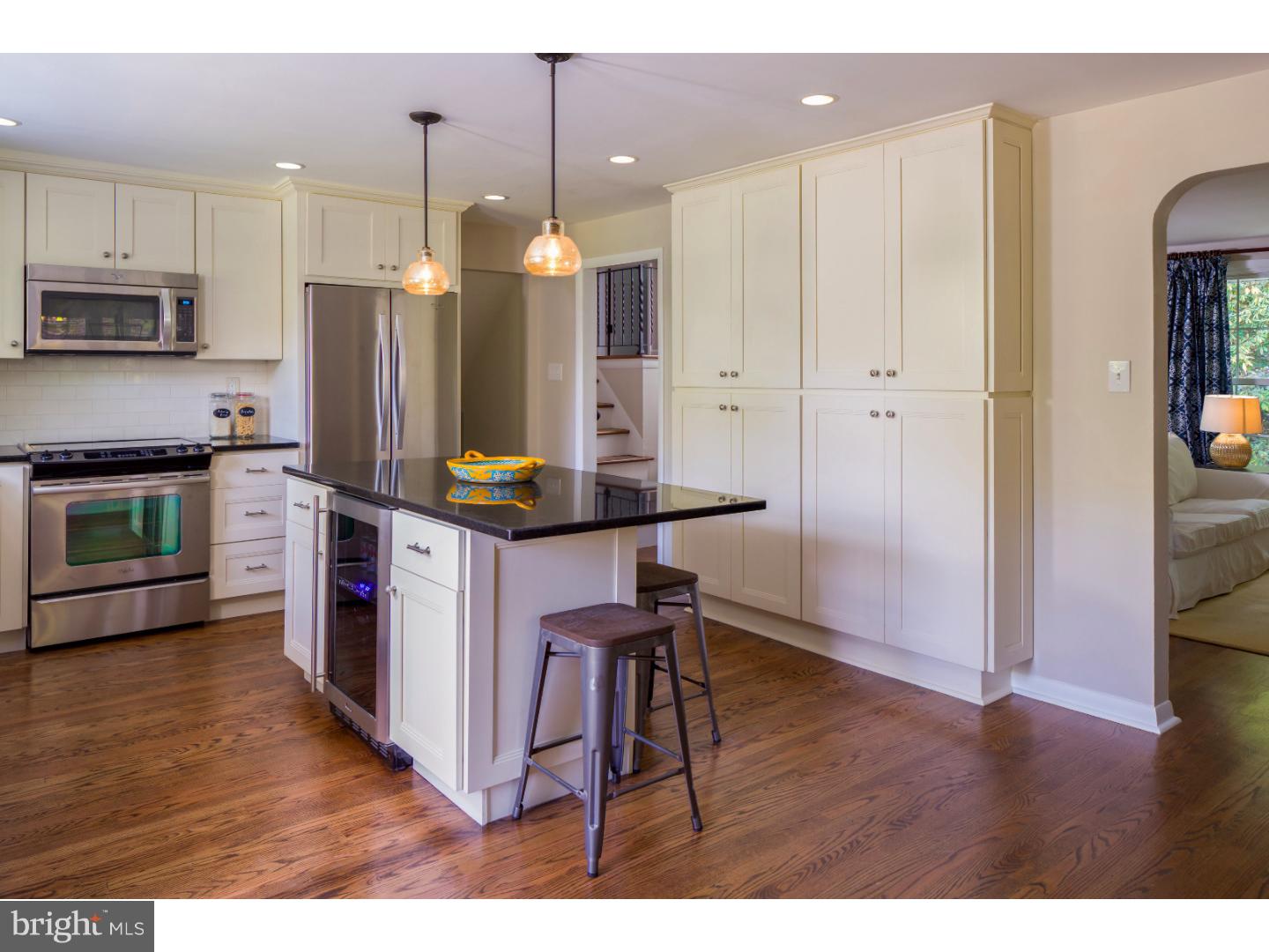 613 Pugh Road Wayne, PA 19087 - Photo 7 of 25 Kitchen