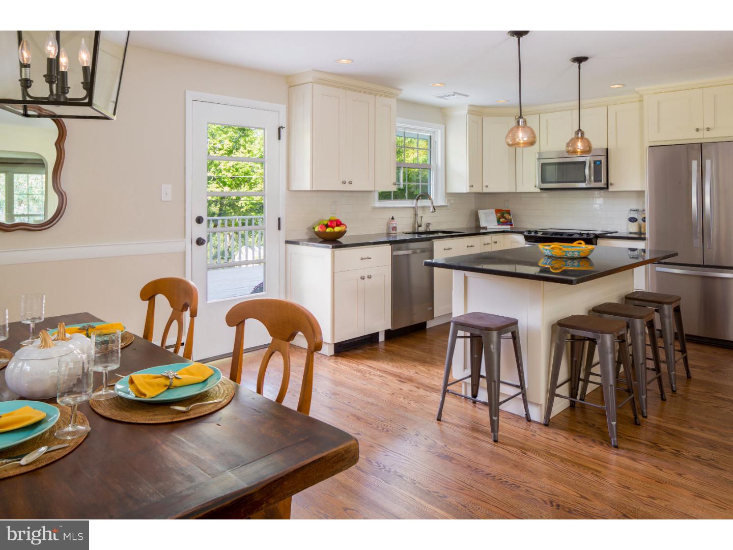 613 Pugh Road Wayne, PA 19087 - Photo 10 of 25 Kitchen