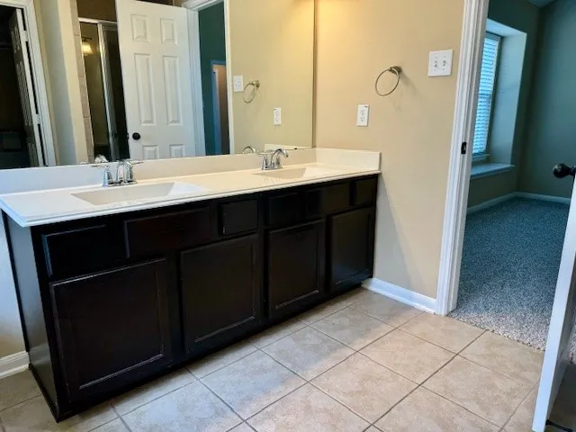 $1,900 | 21914 Cascade Hollow Lane, Spring, TX 77379