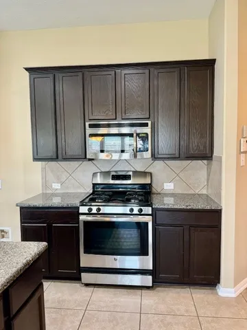 $1,900 | 21914 Cascade Hollow Lane, Spring, TX 77379