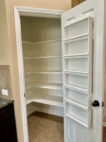 $1,900 | 21914 Cascade Hollow Lane, Spring, TX 77379