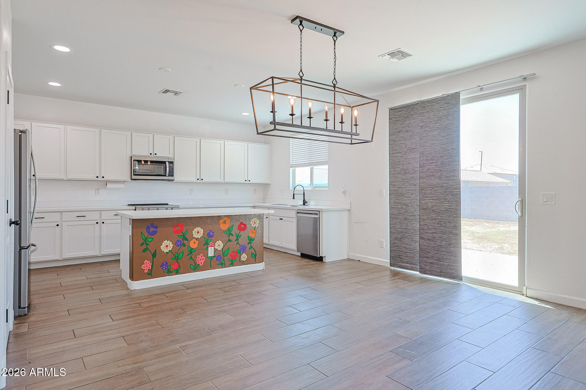 18263 West Williams Road Surprise, AZ 85387 - Photo 7 of 37 B (16)