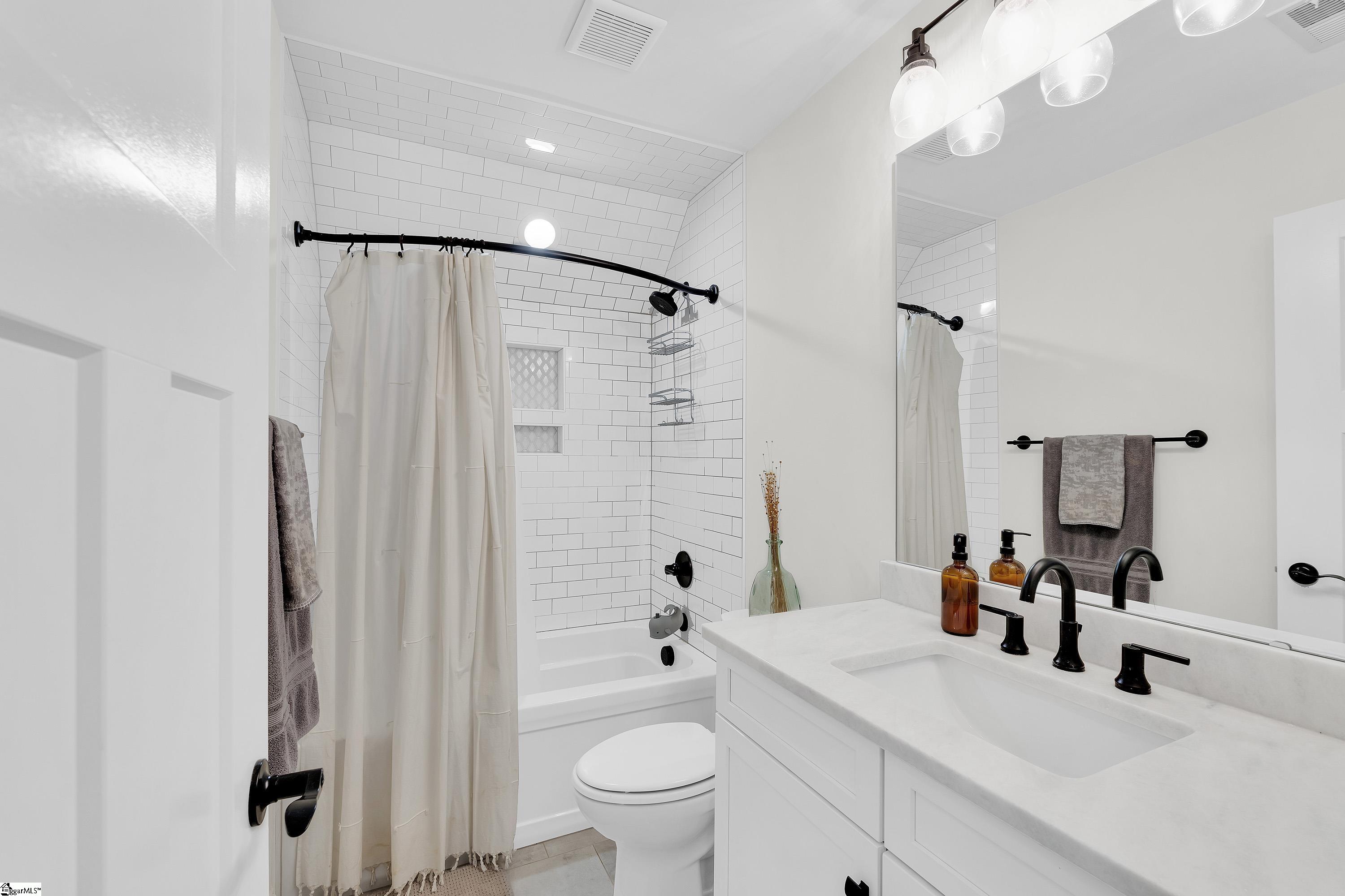 16 Ridge Knoll Circle Greenville, SC 29607 - Photo 17 of 27