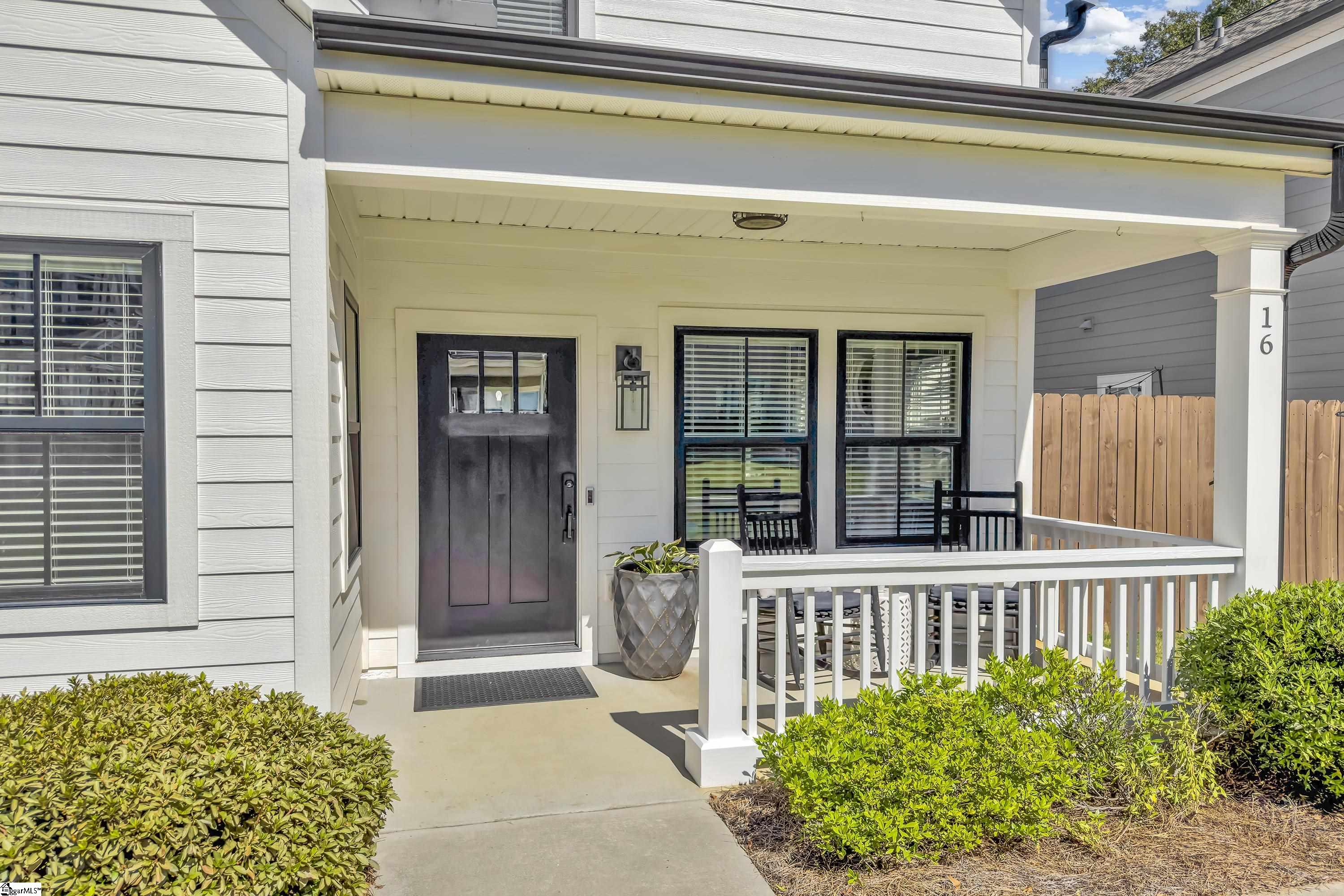 16 Ridge Knoll Circle Greenville, SC 29607 - Photo 2 of 27