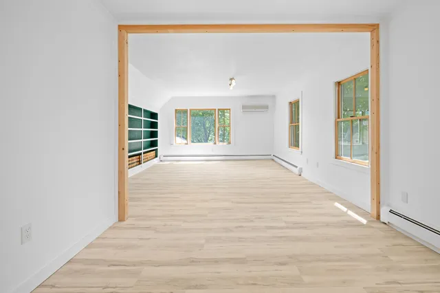 $3,000 | 5138 Main Street, Manchester, VT 05255