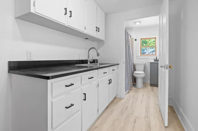 $3,000 | 5138 Main Street, Manchester, VT 05255