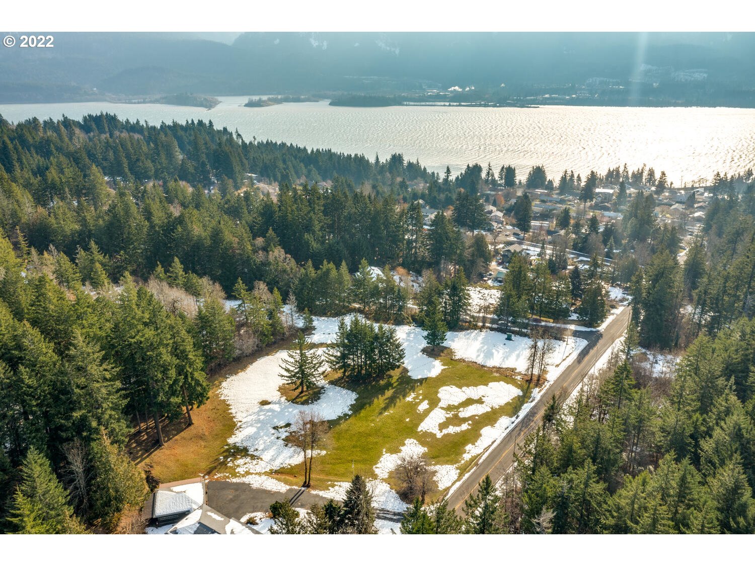 0 Northeast Bone Road Stevenson, WA 98648 - Photo 10 of 15 a view of a lake from a balcony