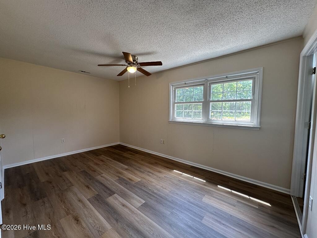 21 Crown Point Road Hubert, NC 28539 - Photo 11 of 13 Bedroom 4