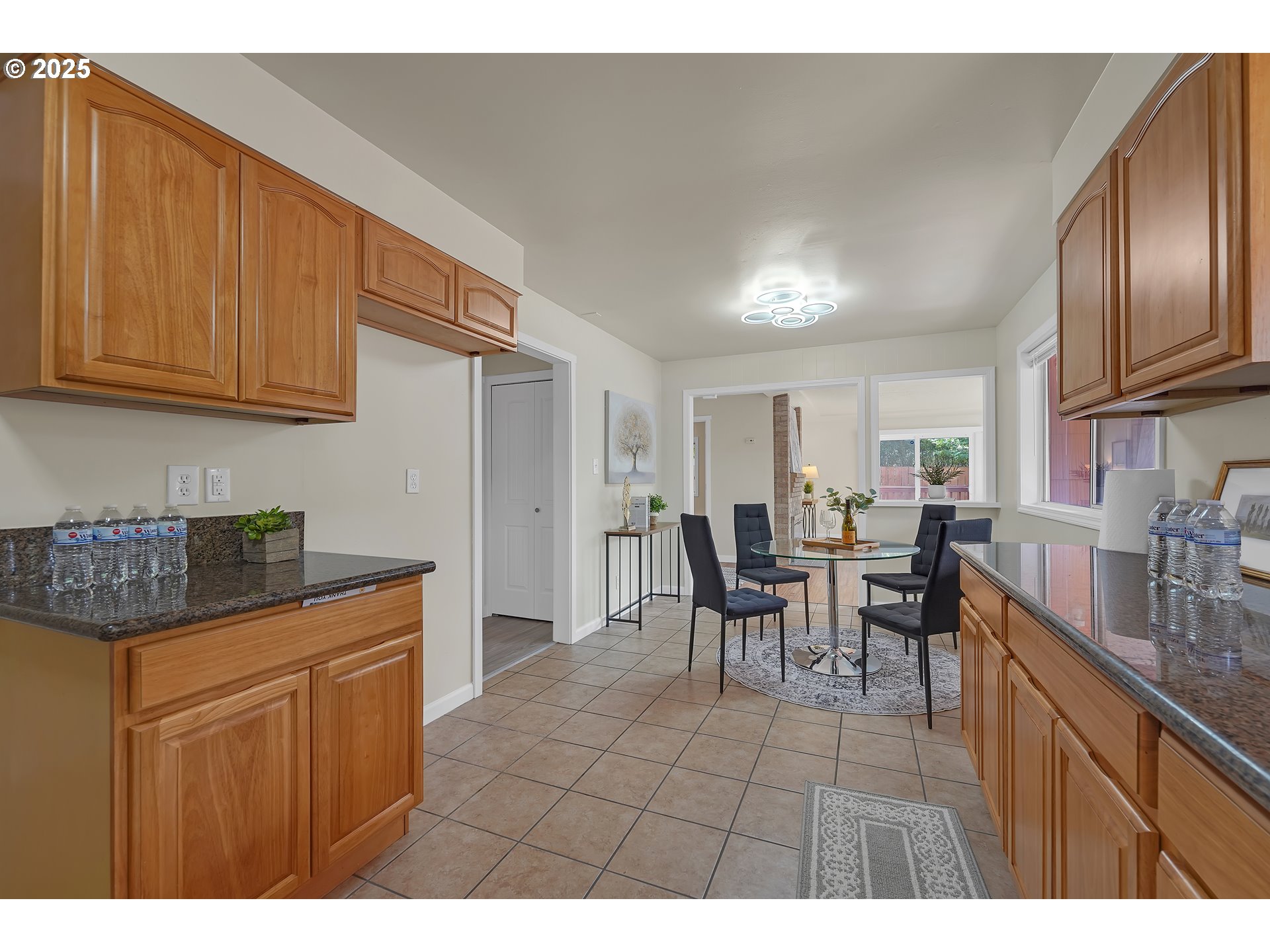9212 Southeast Bush Street Portland, OR 97266 - Photo 11 of 25
