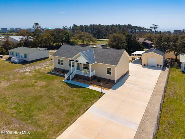 $639,000 | 204 Nelson Street, Harkers Island, NC 28531