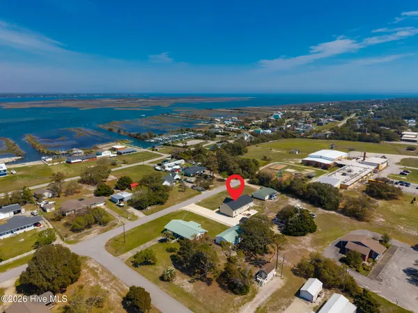 $639,000 | 204 Nelson Street, Harkers Island, NC 28531