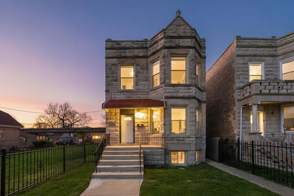 $429,900 | 4046 West 21st Street, Chicago, IL 60623