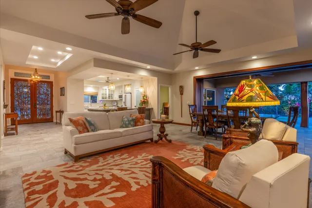 $2,695,000 | 75-665 Kula Kai, Kailua-Kona, HI 96740