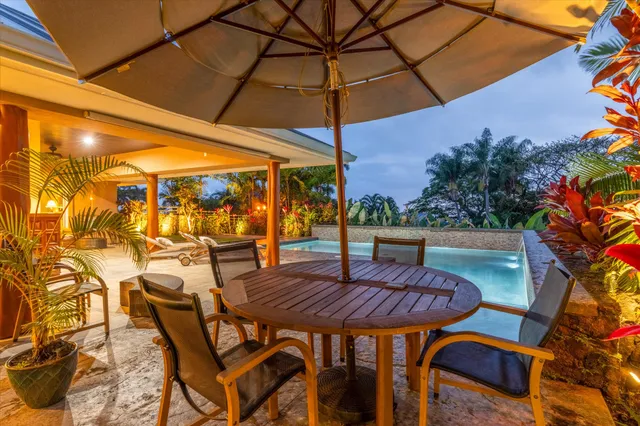 $2,695,000 | 75-665 Kula Kai, Kailua-Kona, HI 96740
