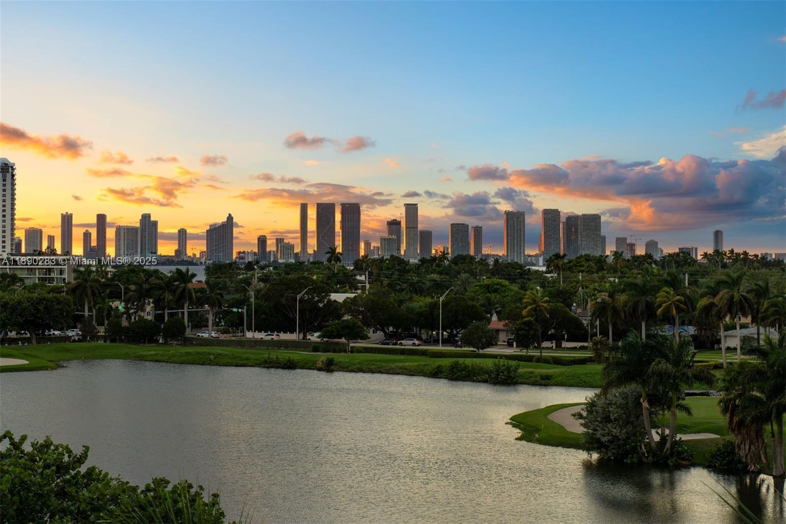 2001 Meridian Avenue, Unit PH01 Miami Beach, FL 33139 - Photo 40 of 63