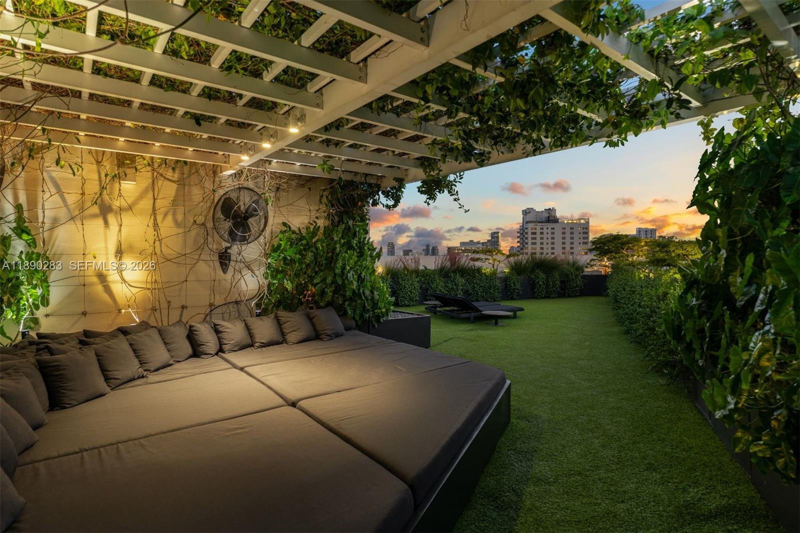 2001 Meridian Avenue, Unit PH01 Miami Beach, FL 33139 - Photo 55 of 63 a view of a porch