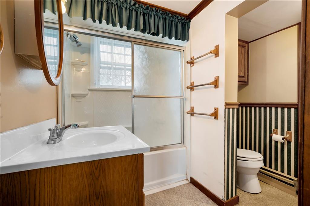 5554 Grubbs Road Gibsonia, PA 15044 - Photo 12 of 40 Gallery Image 12