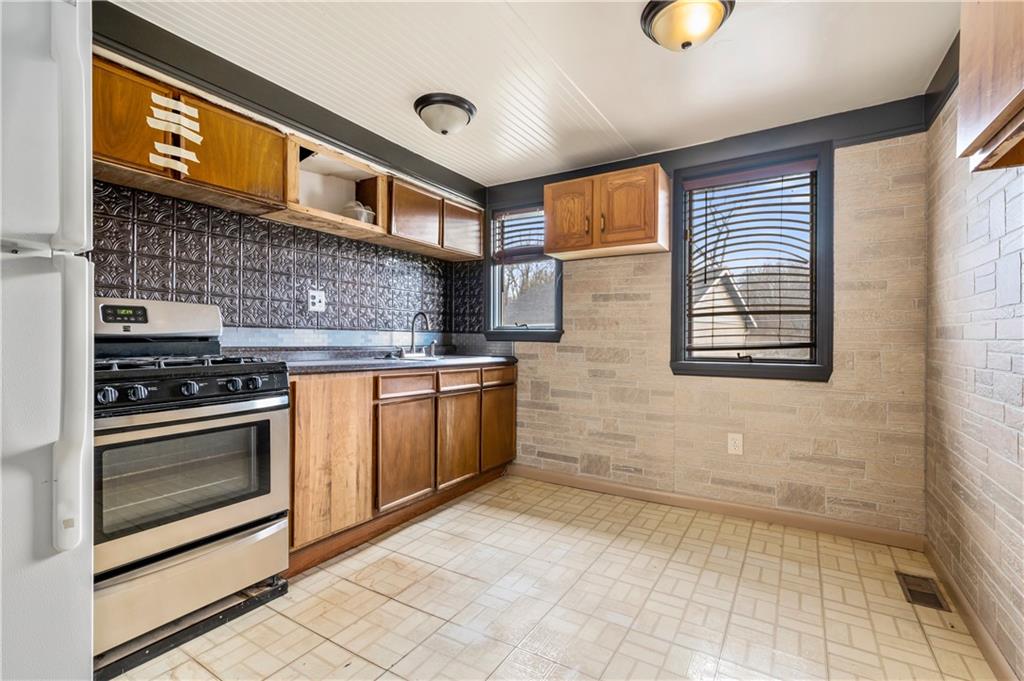 5554 Grubbs Road Gibsonia, PA 15044 - Photo 26 of 40 Gallery Image 26