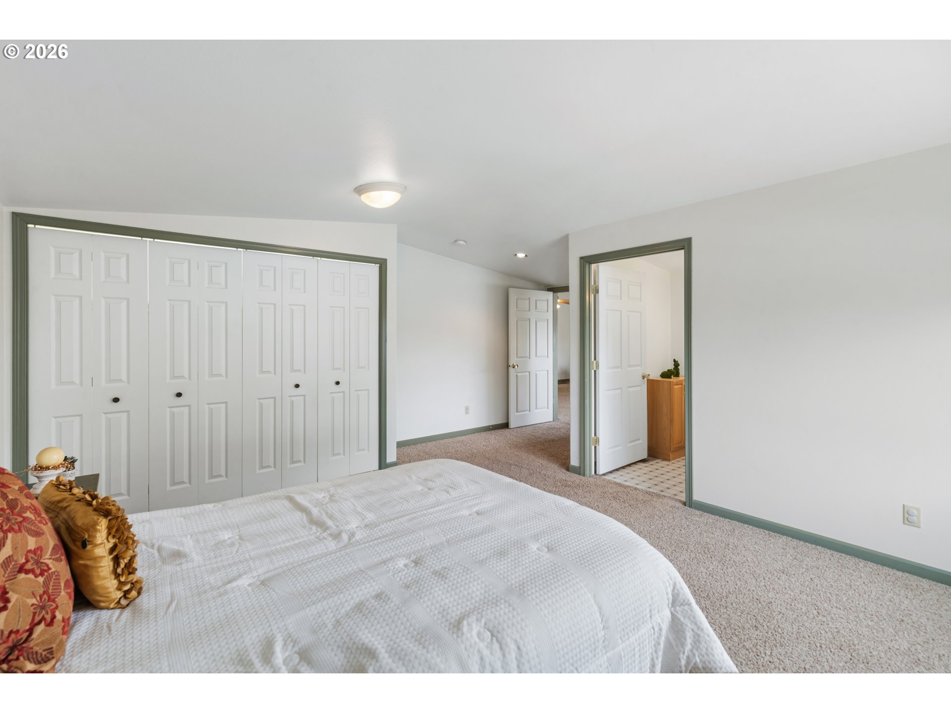 2522 Southwest Marshall Avenue Pendleton, OR 97801 - Photo 10 of 38