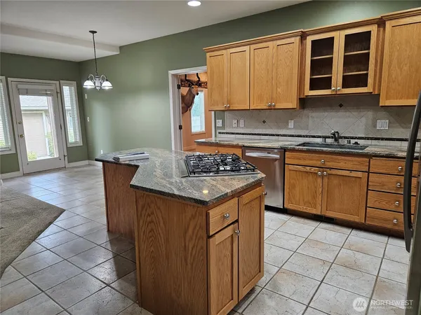$675,000 | 1240 Vintage Avenue, Richland, WA 99352